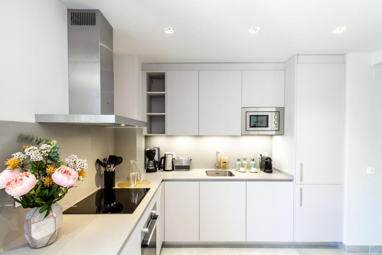 Marbella Banus Suites - Bird Of Paradise Playas Del Duque Banus Suite Apartment المظهر الخارجي الصورة