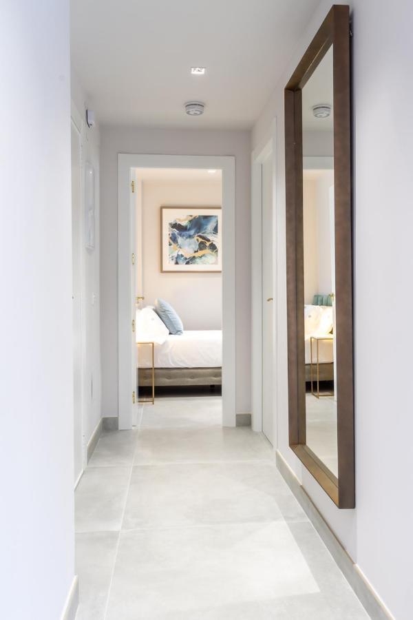 Marbella Banus Suites - Bird Of Paradise Playas Del Duque Banus Suite Apartment المظهر الخارجي الصورة