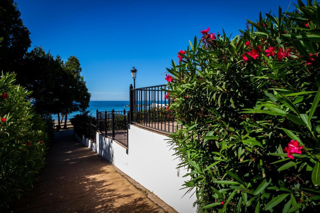 Marbella Banus Suites - Bird Of Paradise Playas Del Duque Banus Suite Apartment المظهر الخارجي الصورة